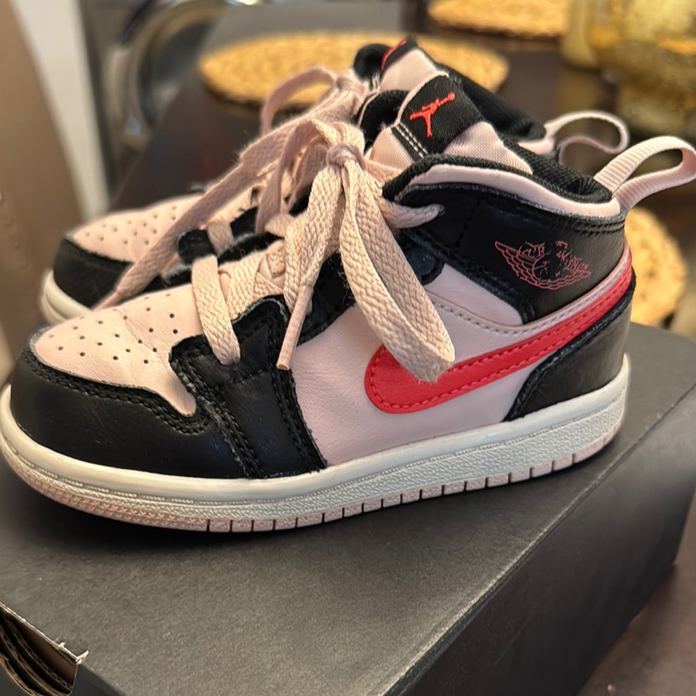 Kids Jordan Sneakers - Black and Pink
